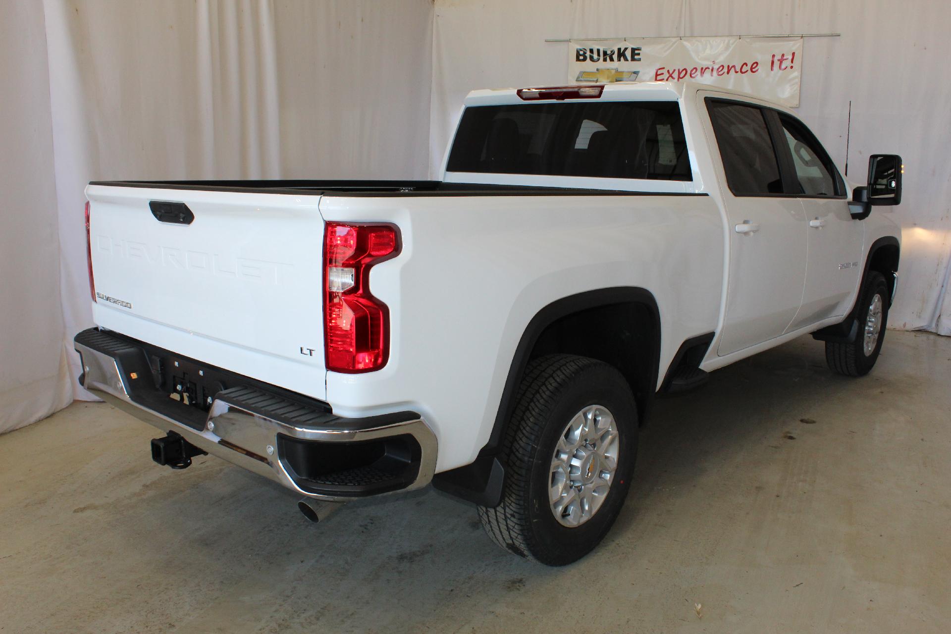 2025 Chevrolet Silverado 2500 HD Vehicle Photo in NORTHAMPTON, MA 01060-1120
