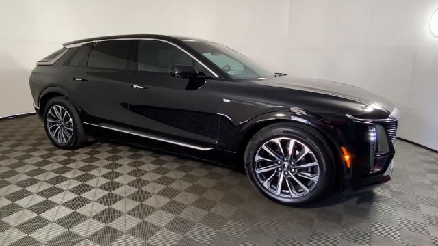 2024 Cadillac LYRIQ Vehicle Photo in ALLIANCE, OH 44601-4622