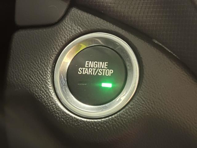 2022 Chevrolet Equinox Vehicle Photo in Roslyn, NY 11576
