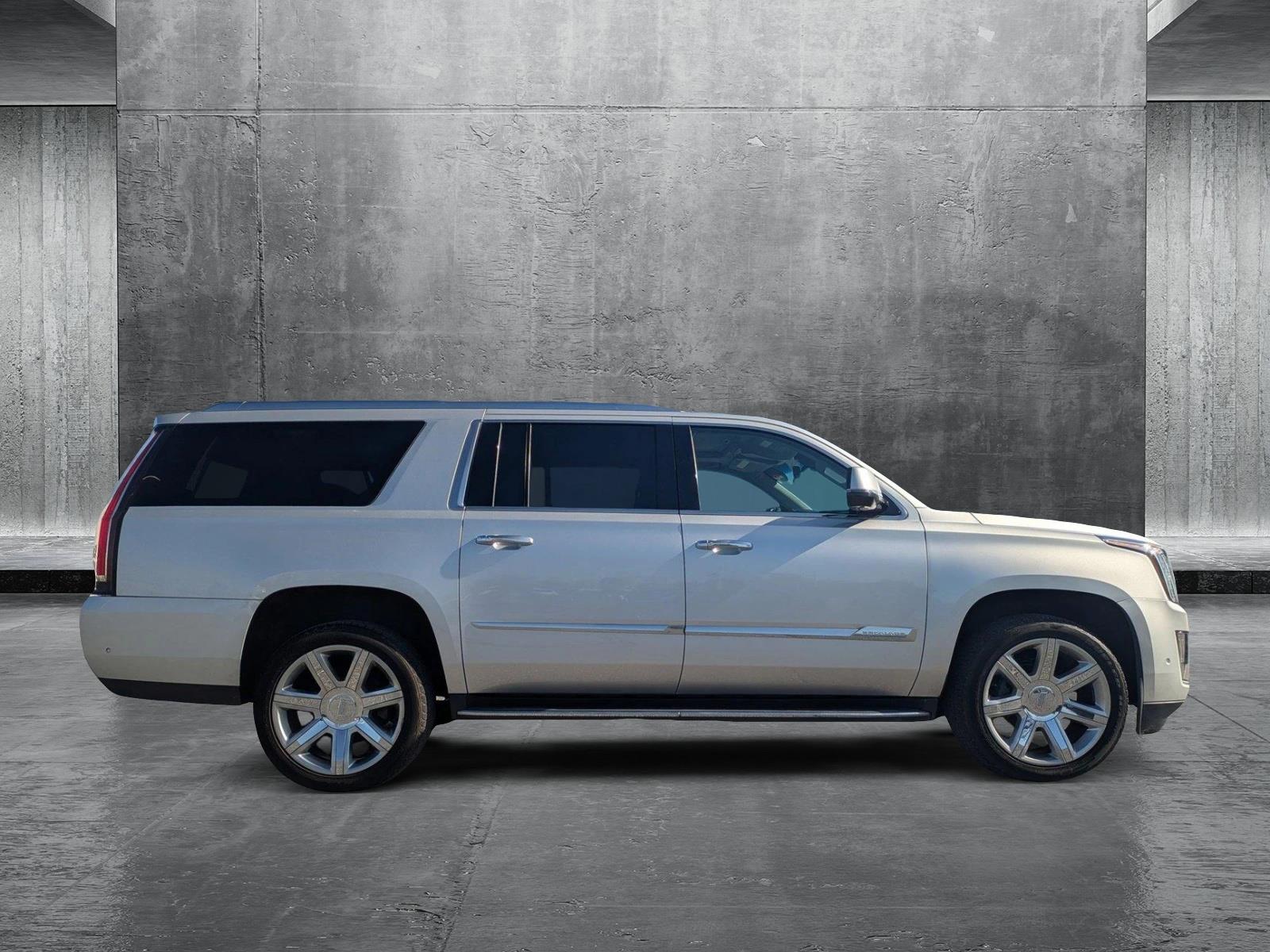 2018 Cadillac Escalade ESV Vehicle Photo in LAUREL, MD 20707-4697