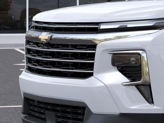 2025 Chevrolet Traverse Vehicle Photo in Roslyn, NY 11576