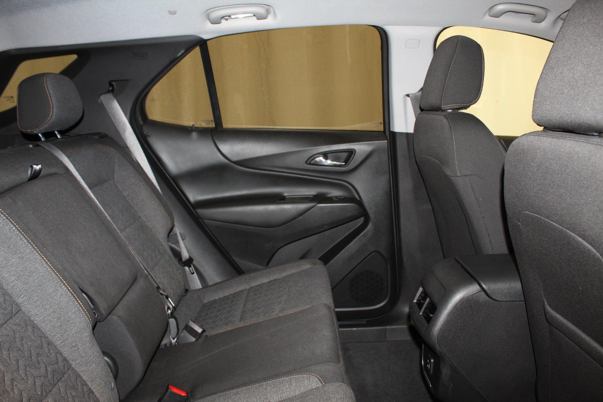 2022 Chevrolet Equinox Vehicle Photo in NORTHAMPTON, MA 01060-1120