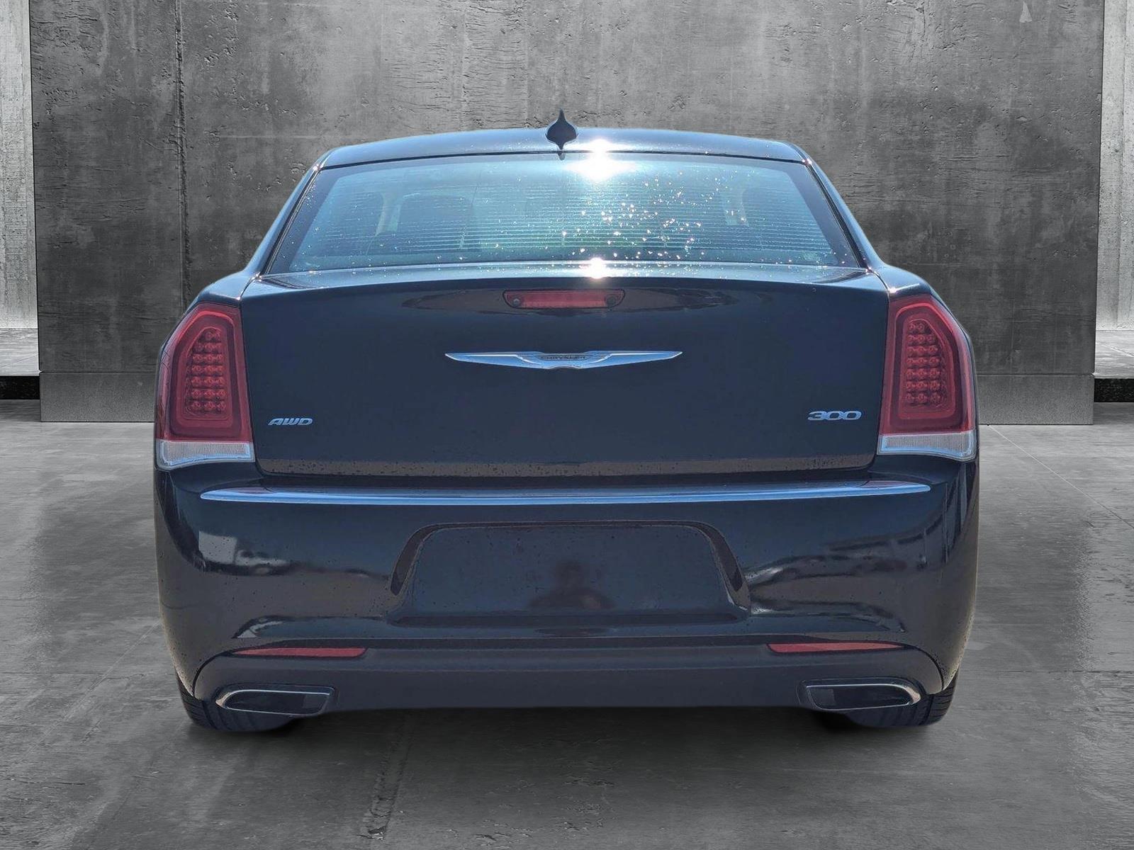2016 Chrysler 300 Vehicle Photo in CORPUS CHRISTI, TX 78412-4902