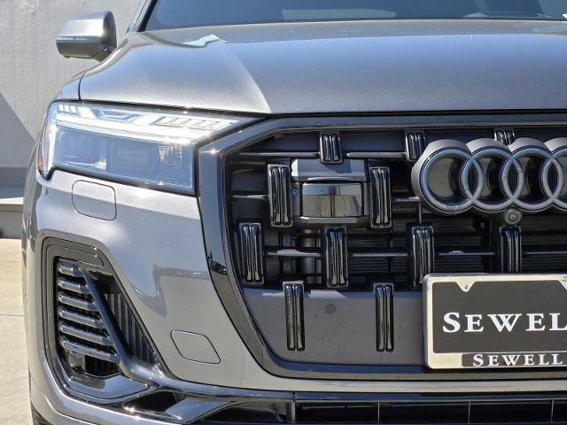 2025 Audi Q7 Vehicle Photo in SUGAR LAND, TX 77478