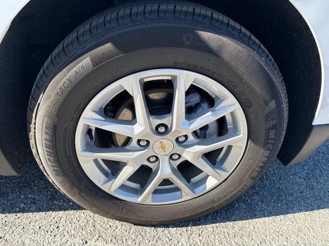 2022 Chevrolet Equinox Vehicle Photo in Roslyn, NY 11576