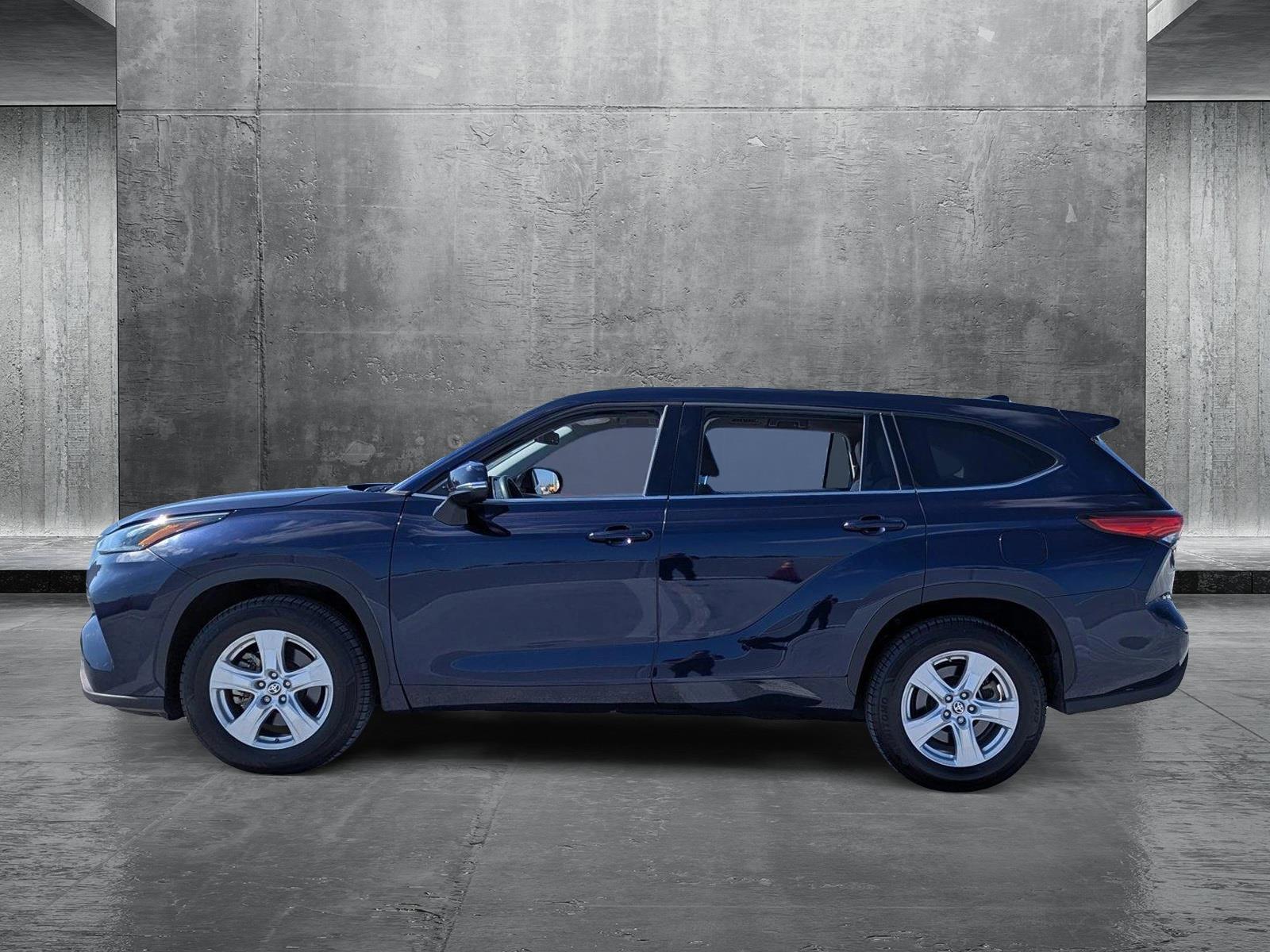 2021 Toyota Highlander Vehicle Photo in Ft. Myers, FL 33907