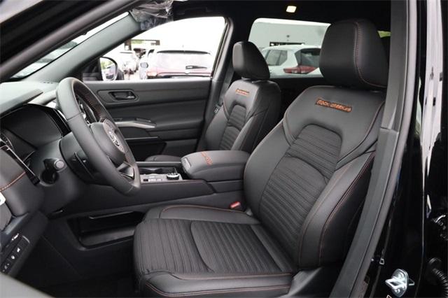2025 Nissan Pathfinder Vehicle Photo in Hazelwood, MO 63042