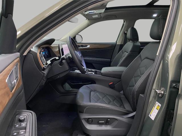 2025 Volkswagen Atlas Vehicle Photo in Appleton, WI 54913