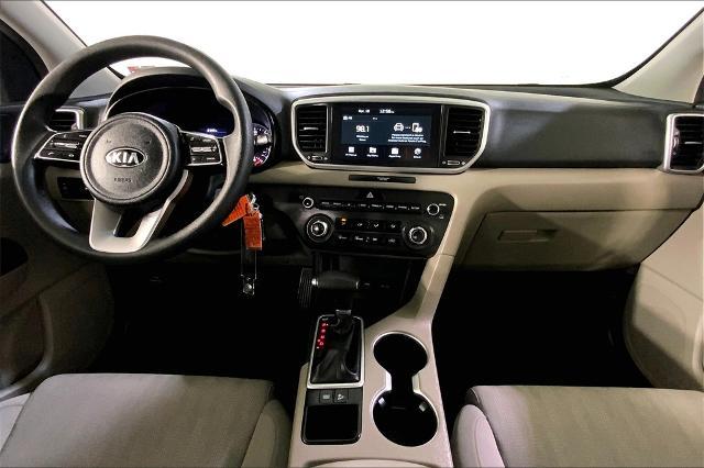 2021 Kia Sportage Vehicle Photo in Lees Summit, MO 64086