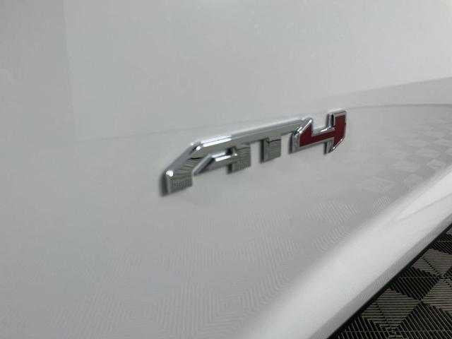 2025 GMC Acadia Vehicle Photo in GILBERT, AZ 85297-0402