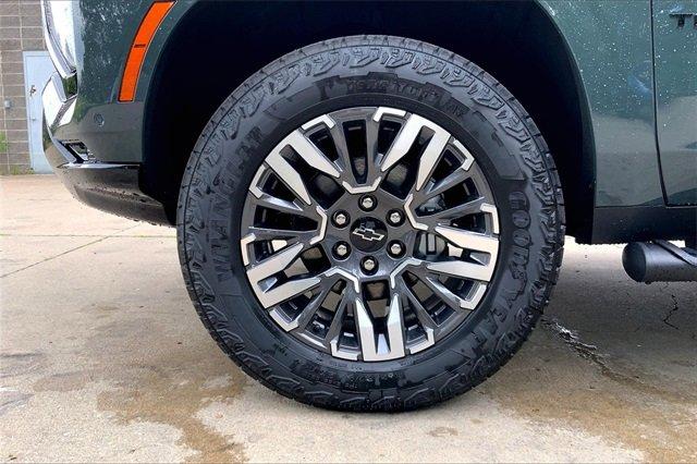 2025 Chevrolet Tahoe Vehicle Photo in KANSAS CITY, MO 64114-4502