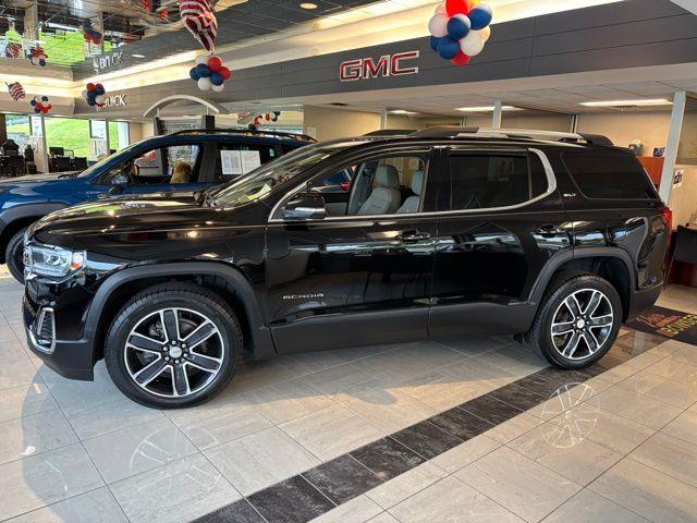 2023 GMC Acadia Vehicle Photo in Pleasant Hills, PA 15236