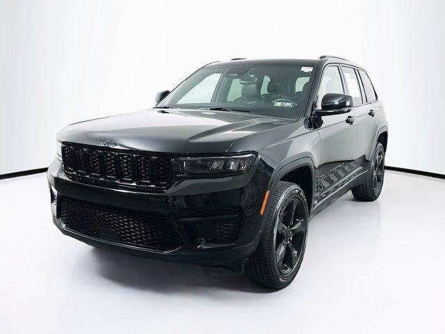 2023 Jeep Grand Cherokee Vehicle Photo in Doylsetown, PA 18901