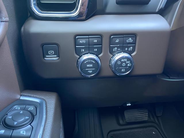 2023 GMC Sierra 1500 Vehicle Photo in APPLETON, WI 54914-8833