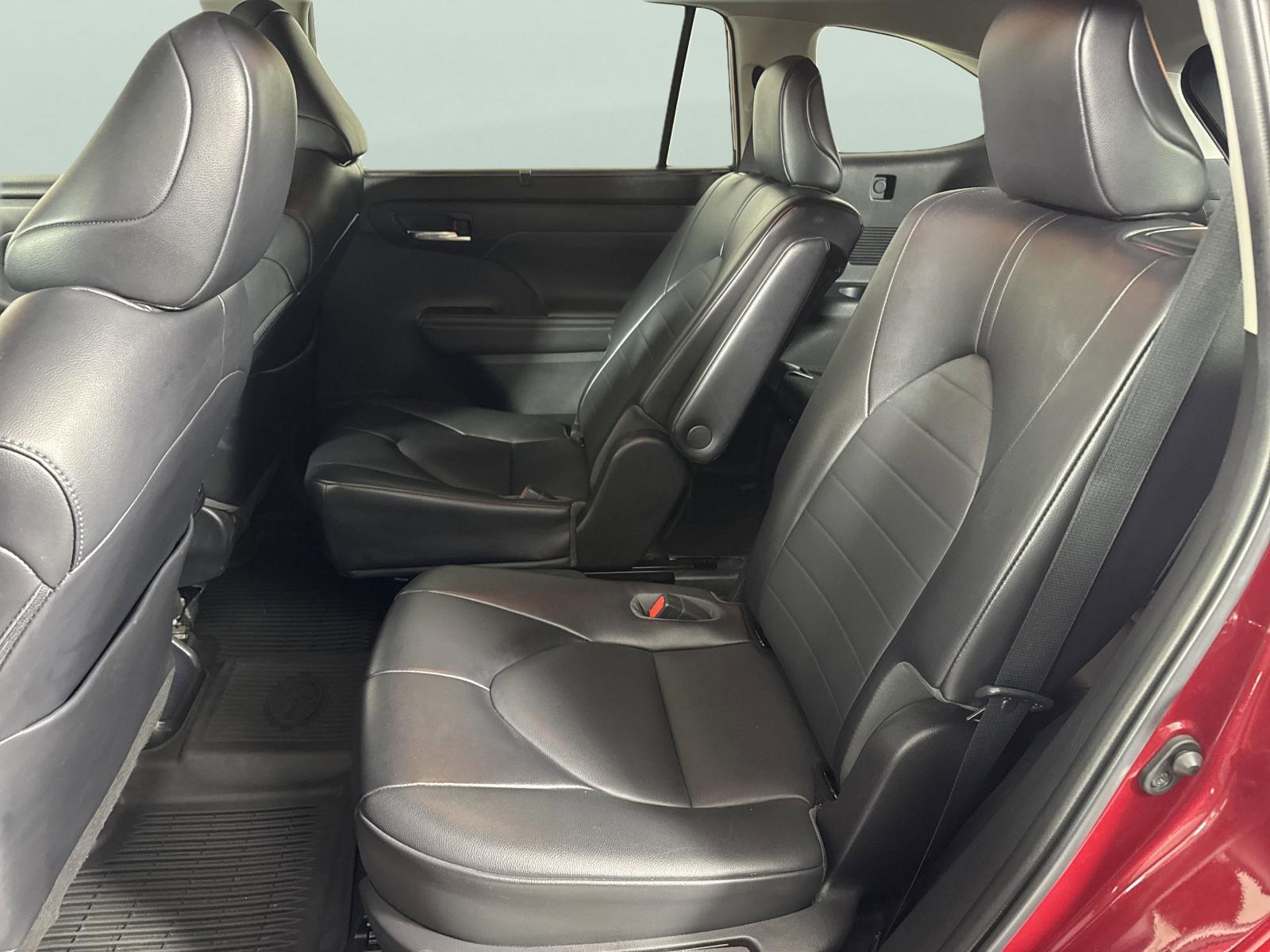 2022 Toyota Highlander Vehicle Photo in Georgetown, TX 78626