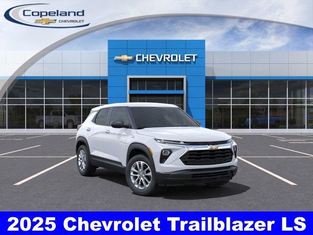 2025 Chevrolet Trailblazer Vehicle Photo in BROCKTON, MA 02301-7113