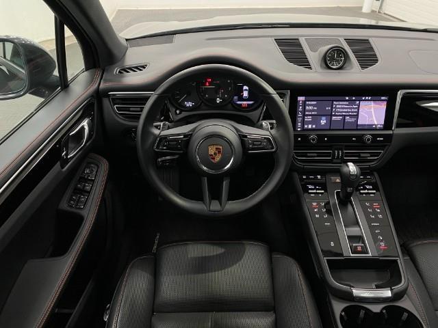 2022 Porsche Macan Vehicle Photo in Appleton, WI 54913