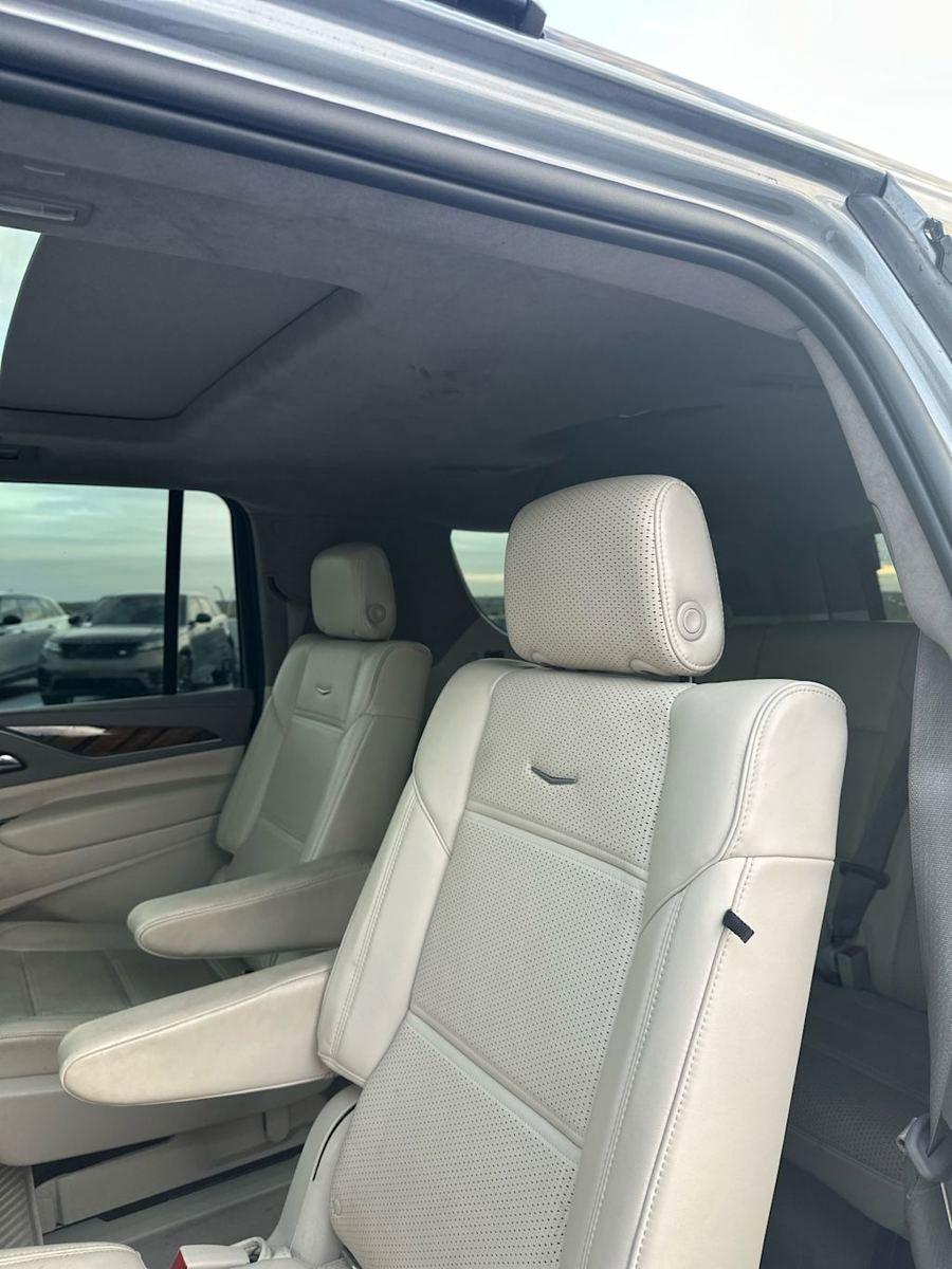 2022 Cadillac Escalade ESV Vehicle Photo in AUSTIN, TX 78717