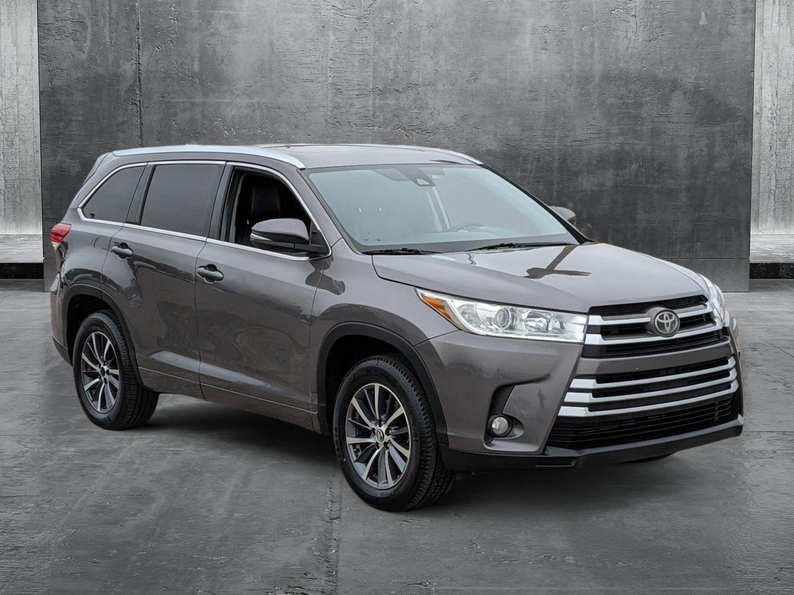 2018 Toyota Highlander Vehicle Photo in ORLANDO, FL 32808-7998