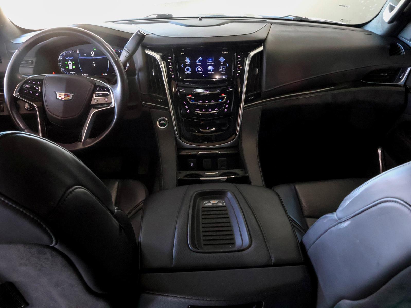 2020 Cadillac Escalade Vehicle Photo in DALLAS, TX 75209-3095