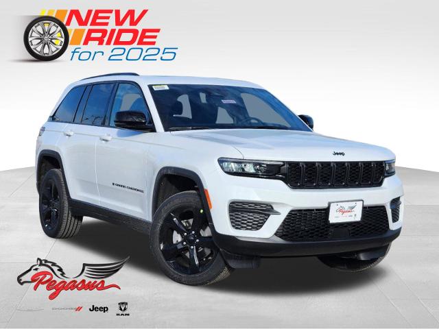 2025 Jeep Grand Cherokee Vehicle Photo in Ennis, TX 75119-5114