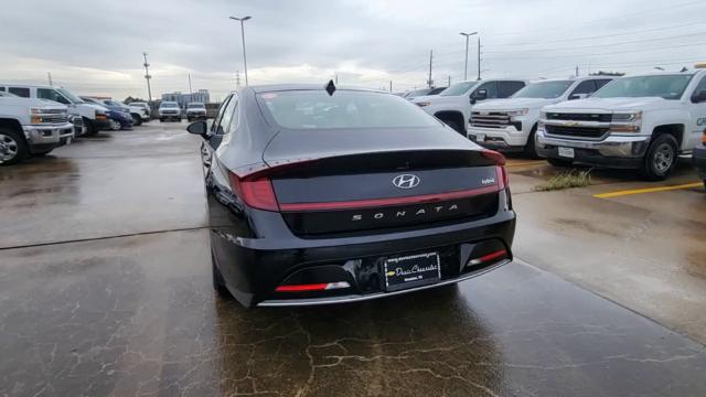 2021 Hyundai SONATA Hybrid Vehicle Photo in HOUSTON, TX 77054-4802