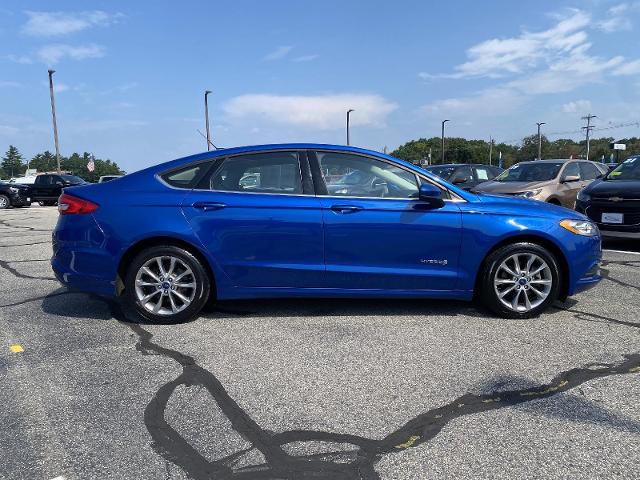 2017 Ford Fusion Vehicle Photo in LEOMINSTER, MA 01453-2952