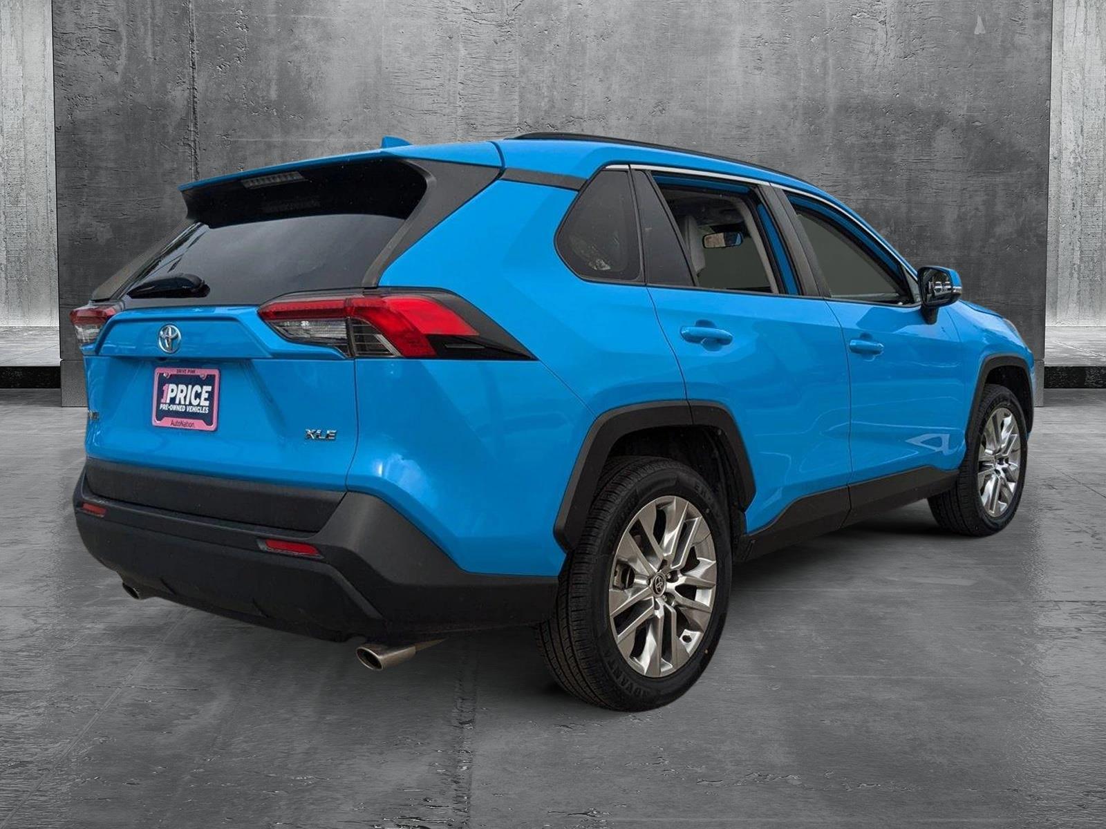 2020 Toyota RAV4 Vehicle Photo in Winter Park, FL 32792