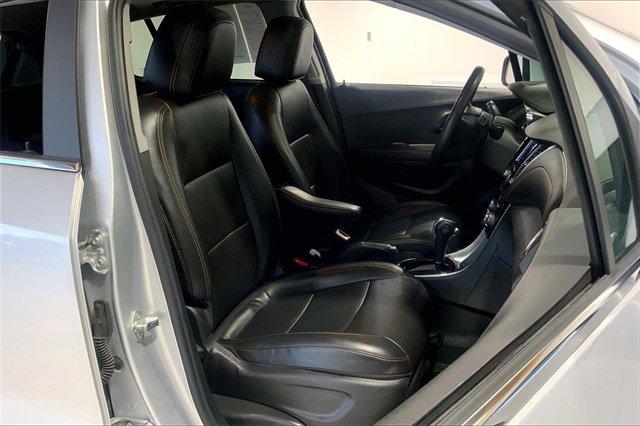 2020 Chevrolet Trax Vehicle Photo in TOPEKA, KS 66609-0000