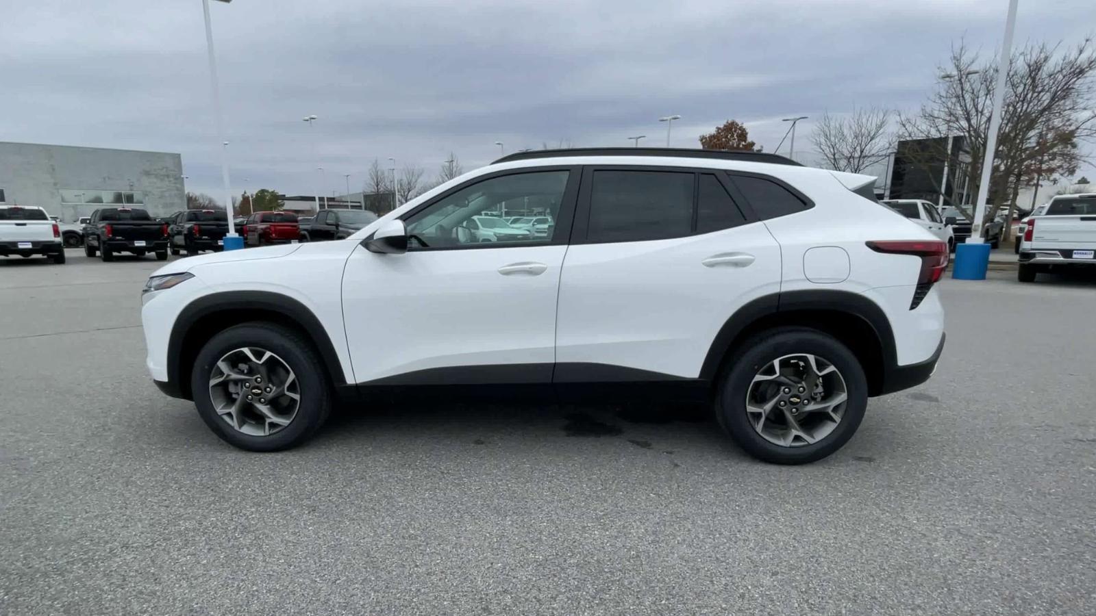 2025 Chevrolet Trax Vehicle Photo in BENTONVILLE, AR 72712-4322