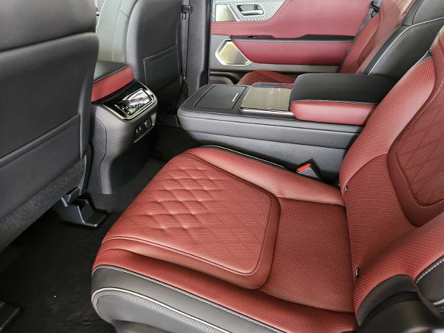2025 INFINITI QX80 Vehicle Photo in DALLAS, TX 75209