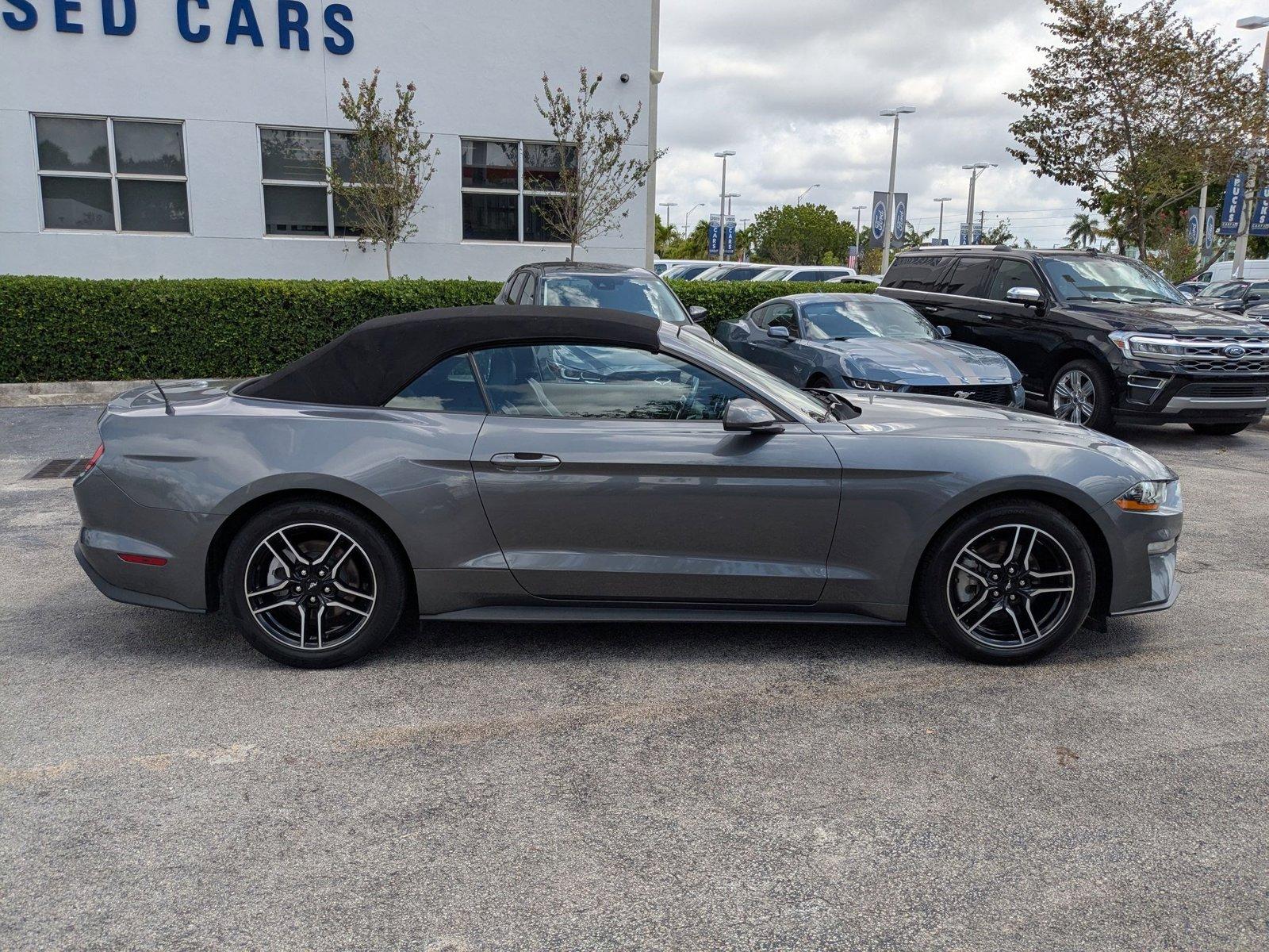 2022 Ford Mustang Vehicle Photo in Miami, FL 33015