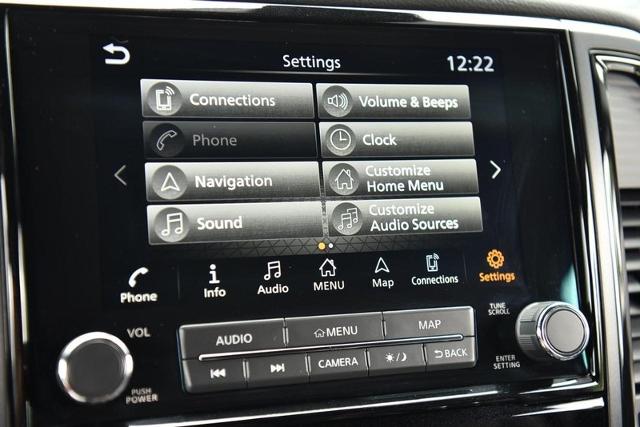 2024 Nissan Titan Vehicle Photo in Ballwin, MO 63011