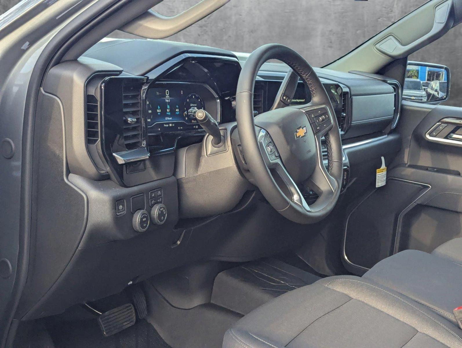 2025 Chevrolet Silverado 1500 Vehicle Photo in GREENACRES, FL 33463-3207