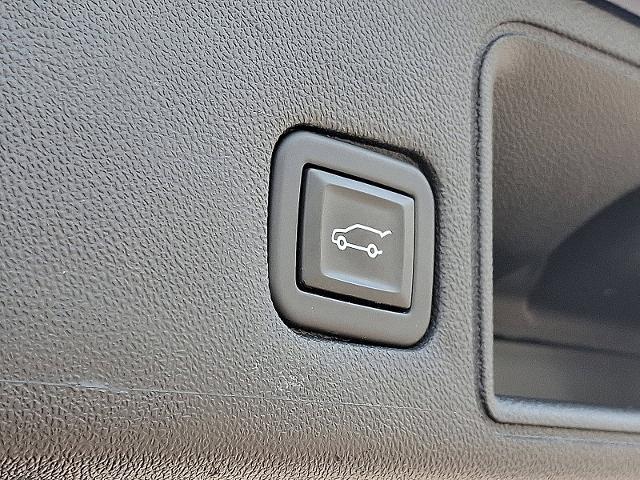 2023 GMC Terrain Vehicle Photo in HARRISBURG, PA 17111-1033