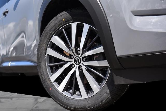 2022 Nissan Pathfinder Vehicle Photo in Ballwin, MO 63011