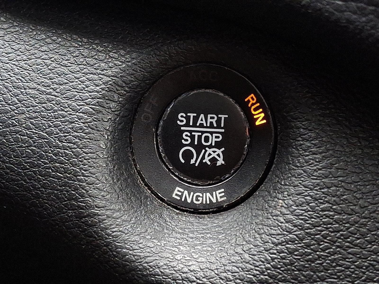 2015 Jeep Cherokee Vehicle Photo in Mechanicsburg, PA 17050-2306