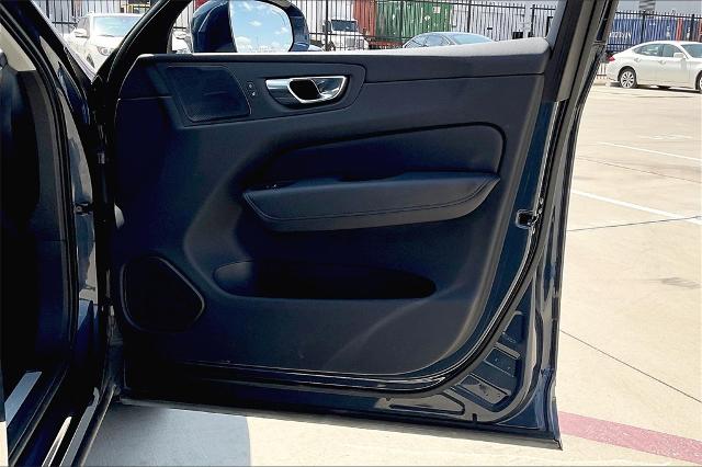 2023 Volvo XC60 Vehicle Photo in Grapevine, TX 76051