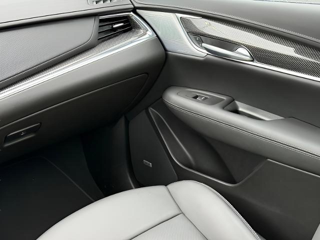 2024 Cadillac XT5 Vehicle Photo in MADISON, WI 53713-3220