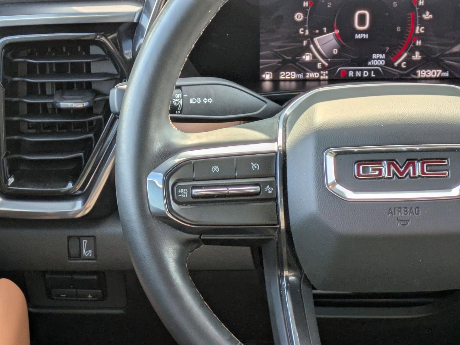 2023 GMC Canyon Vehicle Photo in SELMA, TX 78154-1460