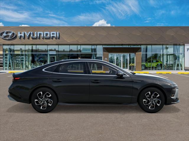 2025 Hyundai SONATA Vehicle Photo in Peoria, IL 61615
