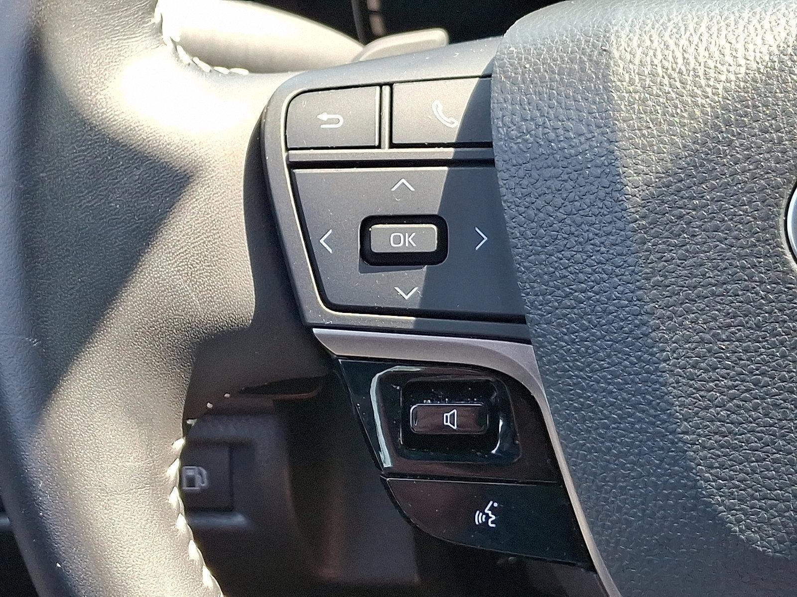 2025 Toyota Camry Vehicle Photo in Trevose, PA 19053