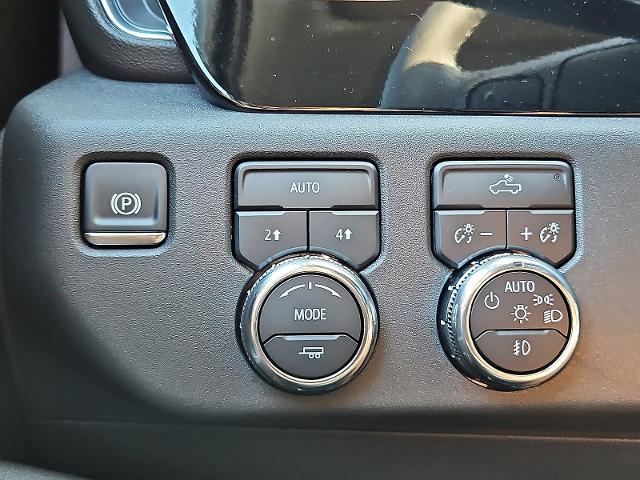 2025 GMC Sierra 1500 Vehicle Photo in TREVOSE, PA 19053-4984