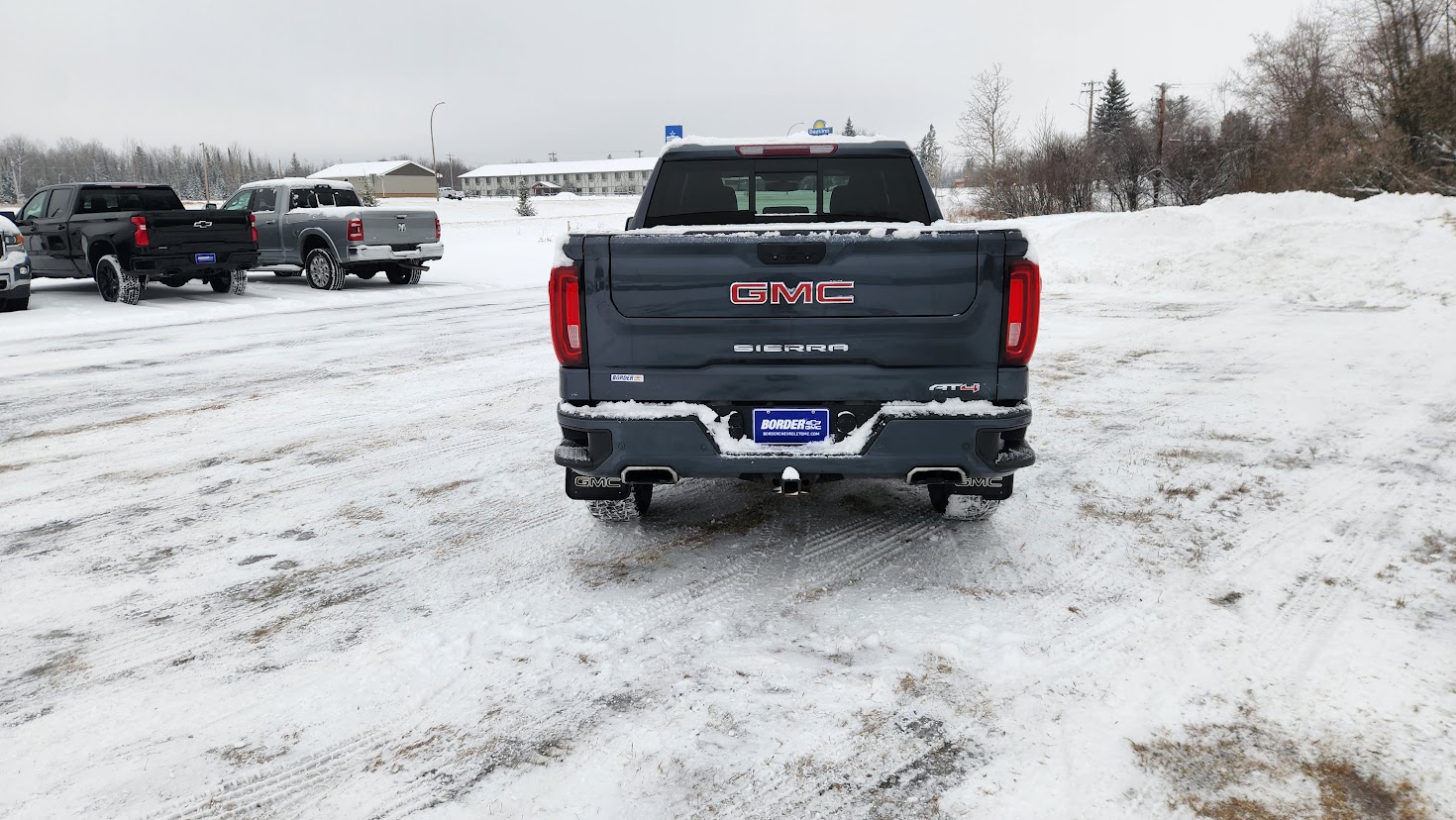 View vehicle photo 4