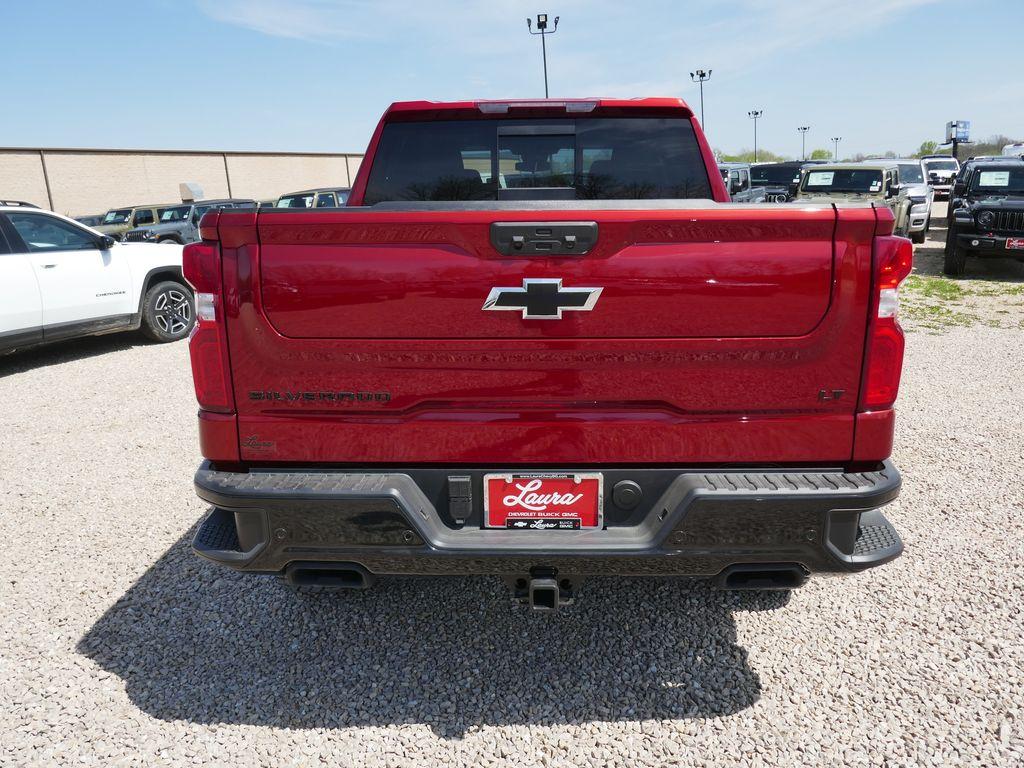 View vehicle photo 6