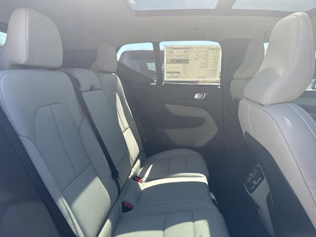 2025 Volvo XC40 Vehicle Photo in Grapevine, TX 76051