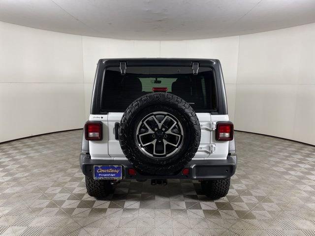 2022 Jeep Wrangler Vehicle Photo in PHOENIX, AZ 85014-3381