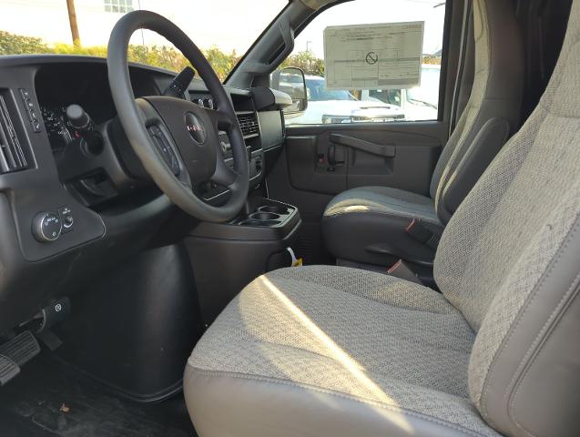 2025 GMC Savana Cargo 2500 Vehicle Photo in PASADENA, CA 91107-3803