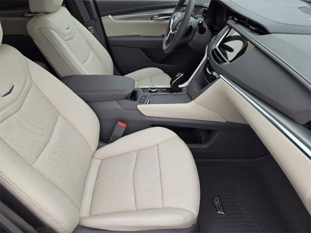 2025 Cadillac XT5 Vehicle Photo in Oklahoma City, OK 73114