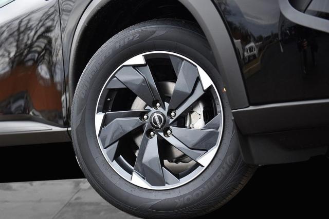 2025 Nissan Rogue Vehicle Photo in Ballwin, MO 63011